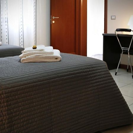 B&B Il Sasso Antico Verona Bagian luar foto